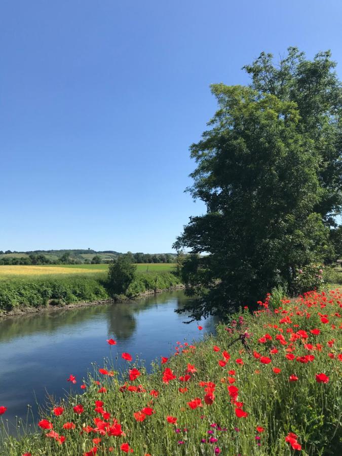 Gite Serenida Criquebeuf-sur-Seine Buitenkant foto
